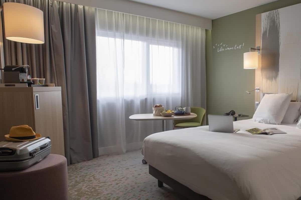 Classic Room, 1 Double Bed | Premium bedding, pillow-top beds, desk, blackout curtains