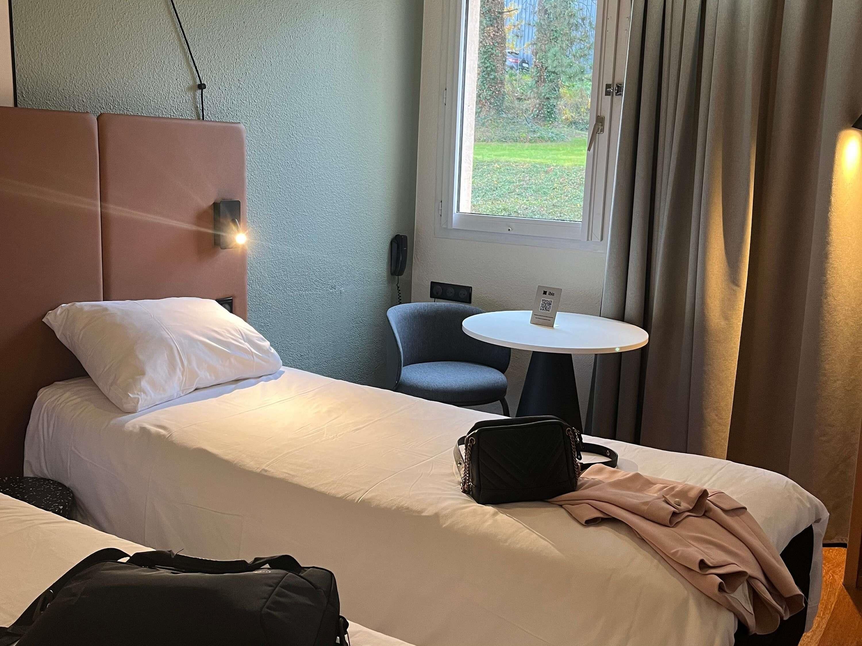 standard room, 2 single beds | desk, laptop workspace, blackout curtains, soundproofing