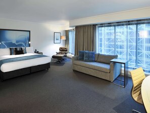 Junior Suite, 1 King Bed | Down comforters, in-room safe, desk, laptop workspace