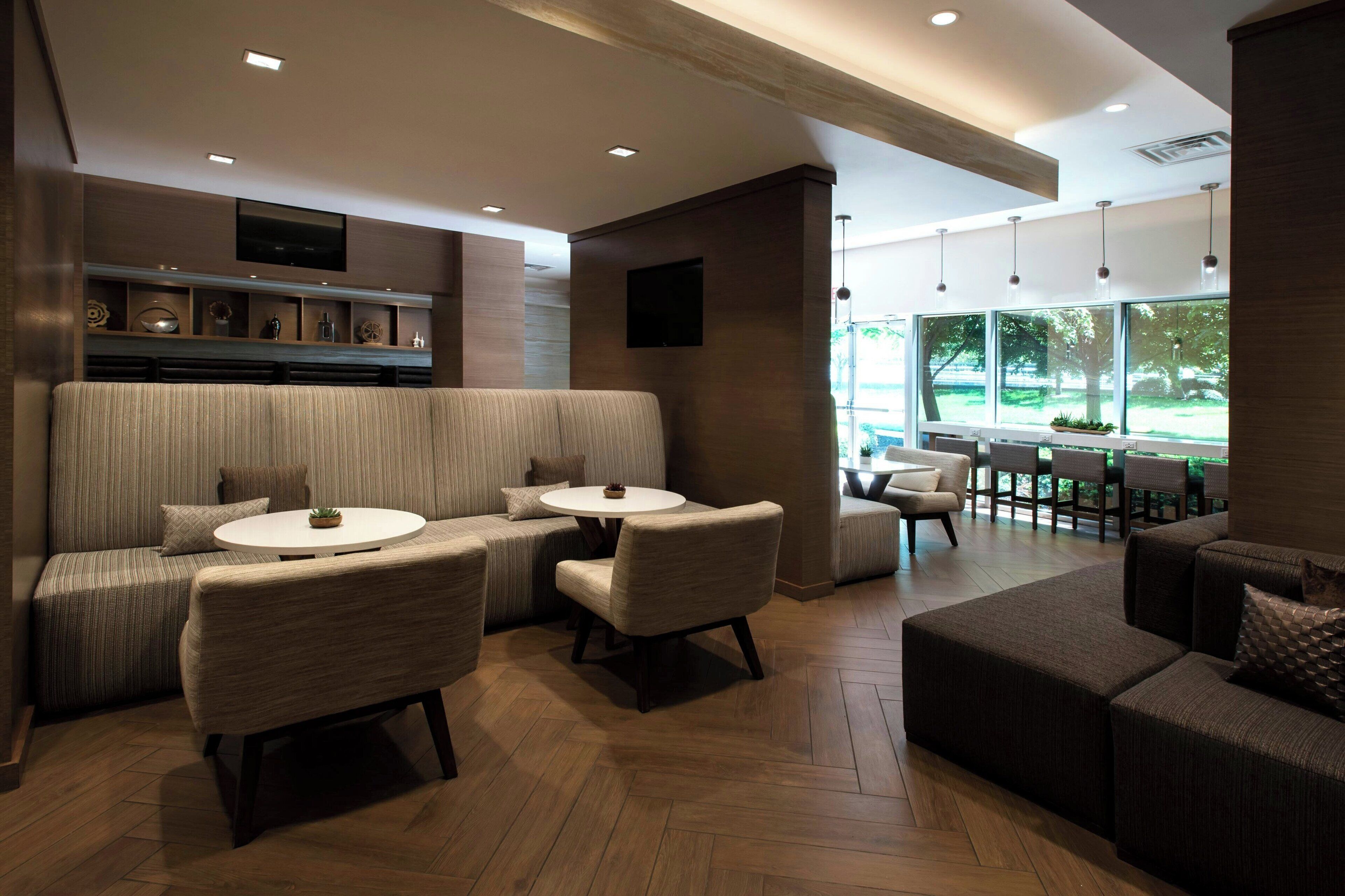 Photo - Marriott Melville Long Island
