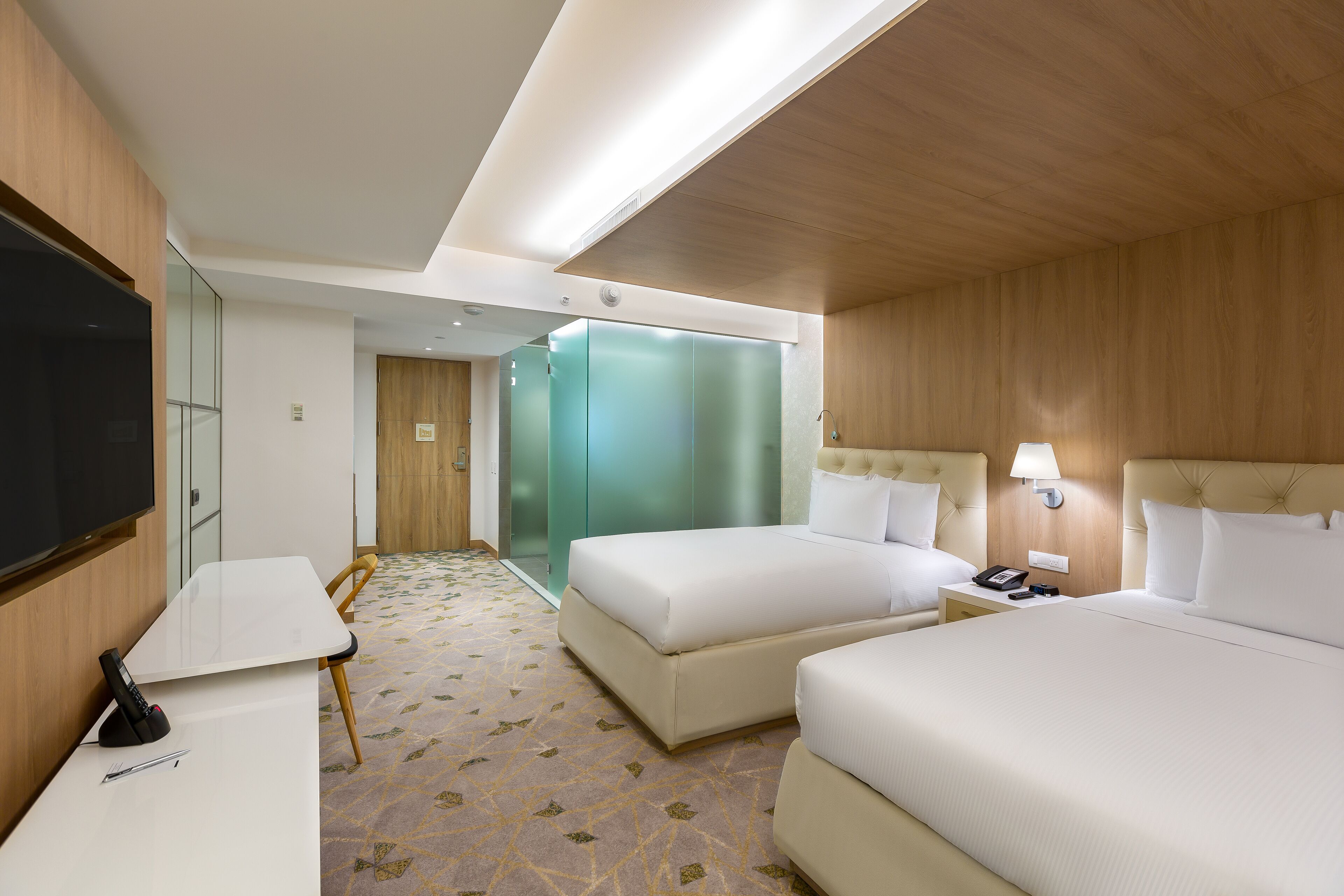 egyptian cotton sheets, premium bedding, in-room safe