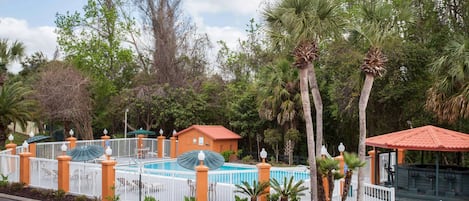 Piscina all'aperto