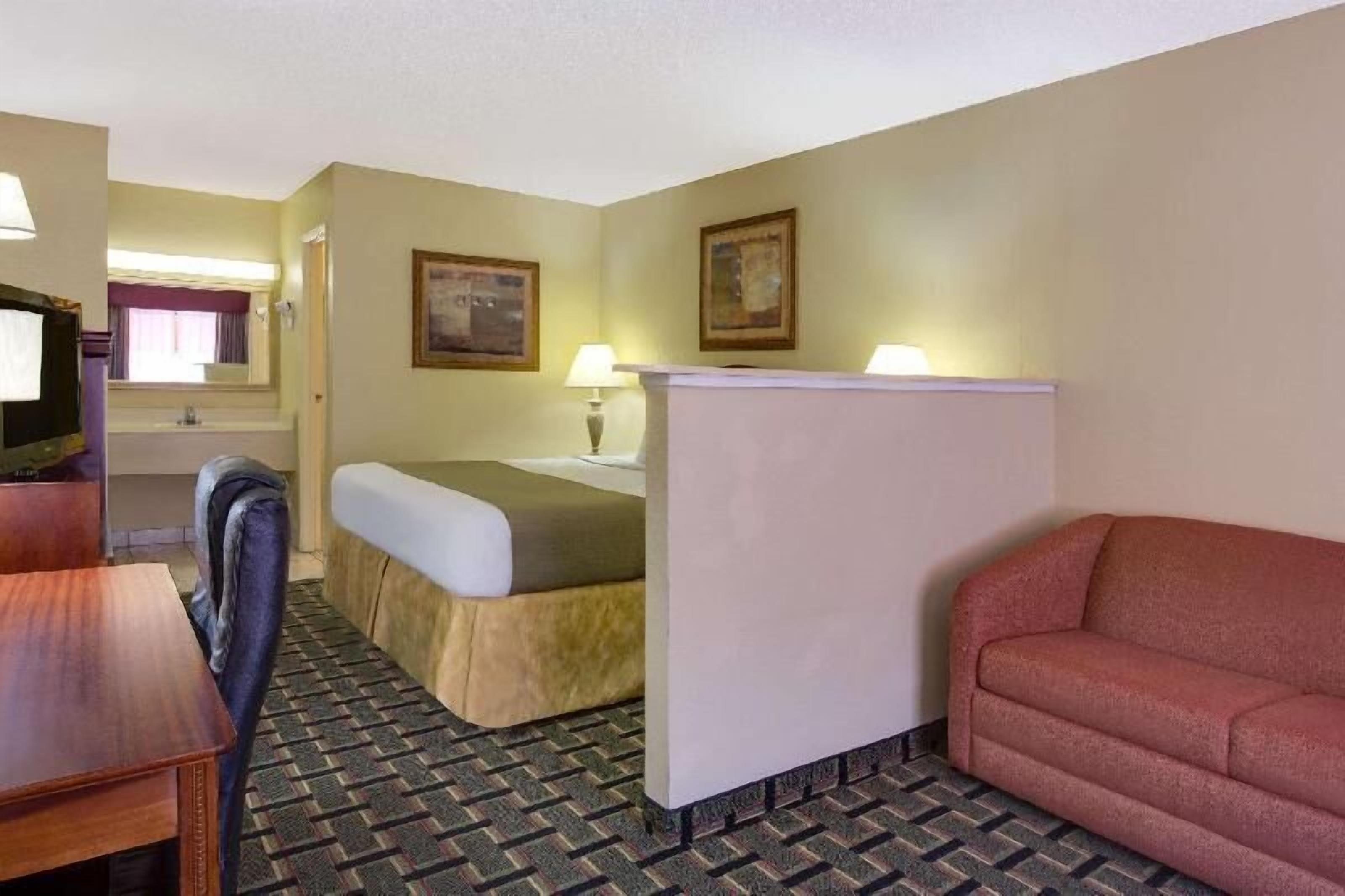 Desk, iron/ironing board, free cribs/infant beds, free WiFi