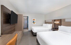 Premium bedding, desk, laptop workspace, iron/ironing board - Holiday Inn Express Atlanta Airport - North by IHG (College Park)