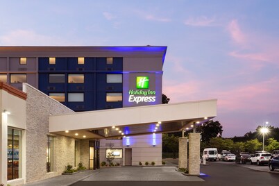 Holiday Inn Express Atlanta Airport - North