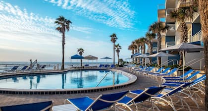 The Shores Resort & Spa