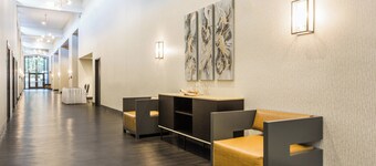 Holiday Inn Roanoke Airport – Conference CTR by IHG