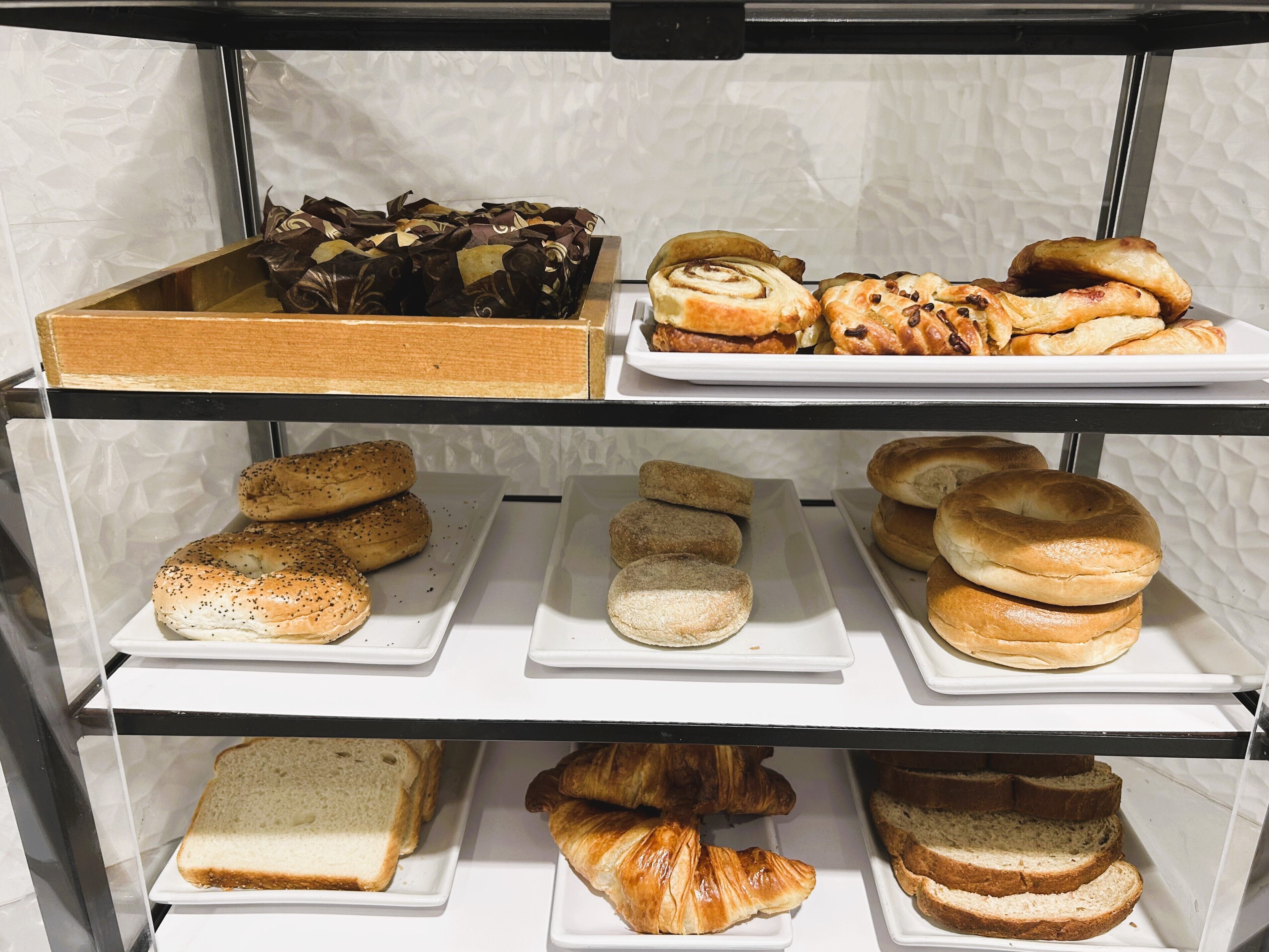 Daily buffet breakfast for a fee