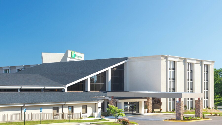 Holiday Inn Roanoke Airport – Conference CTR by IHG