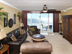 Condo, 2 Bedrooms, 2 Bathrooms, Sea Facing | Living area | TV, DVD player