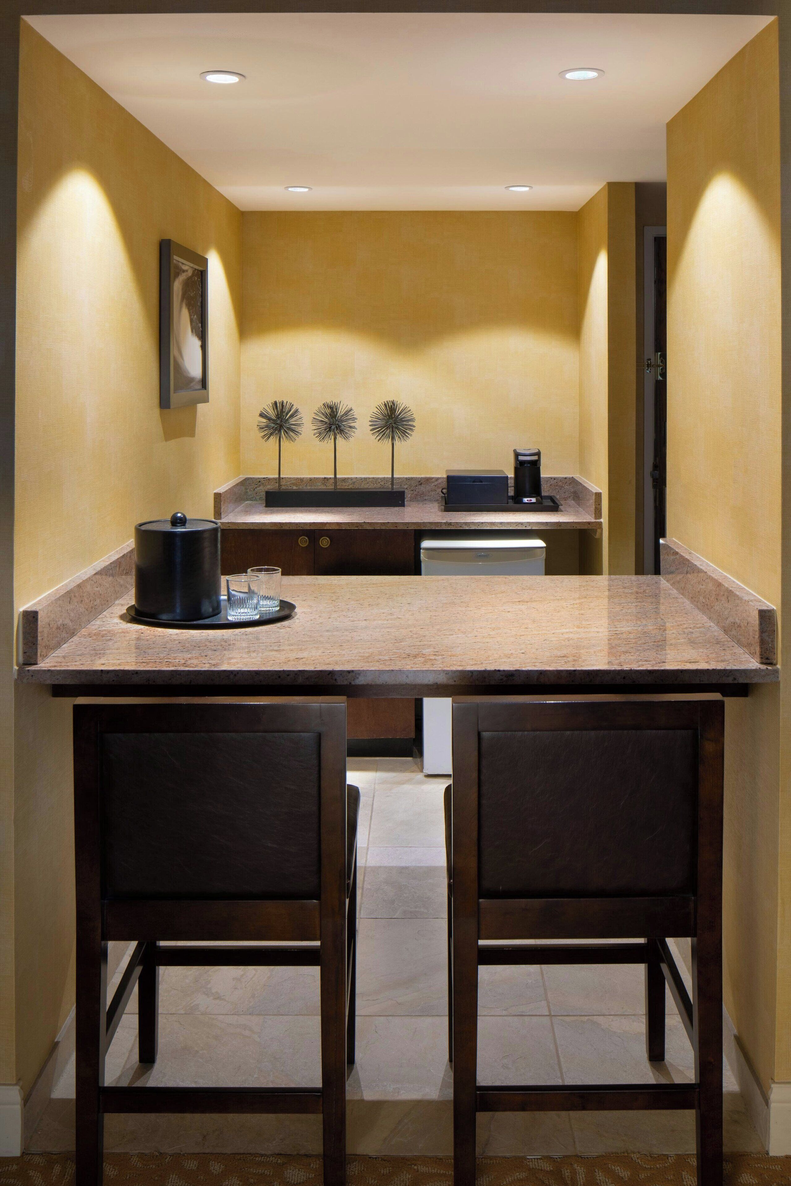 fridge, microwave, coffee/tea maker, high chair