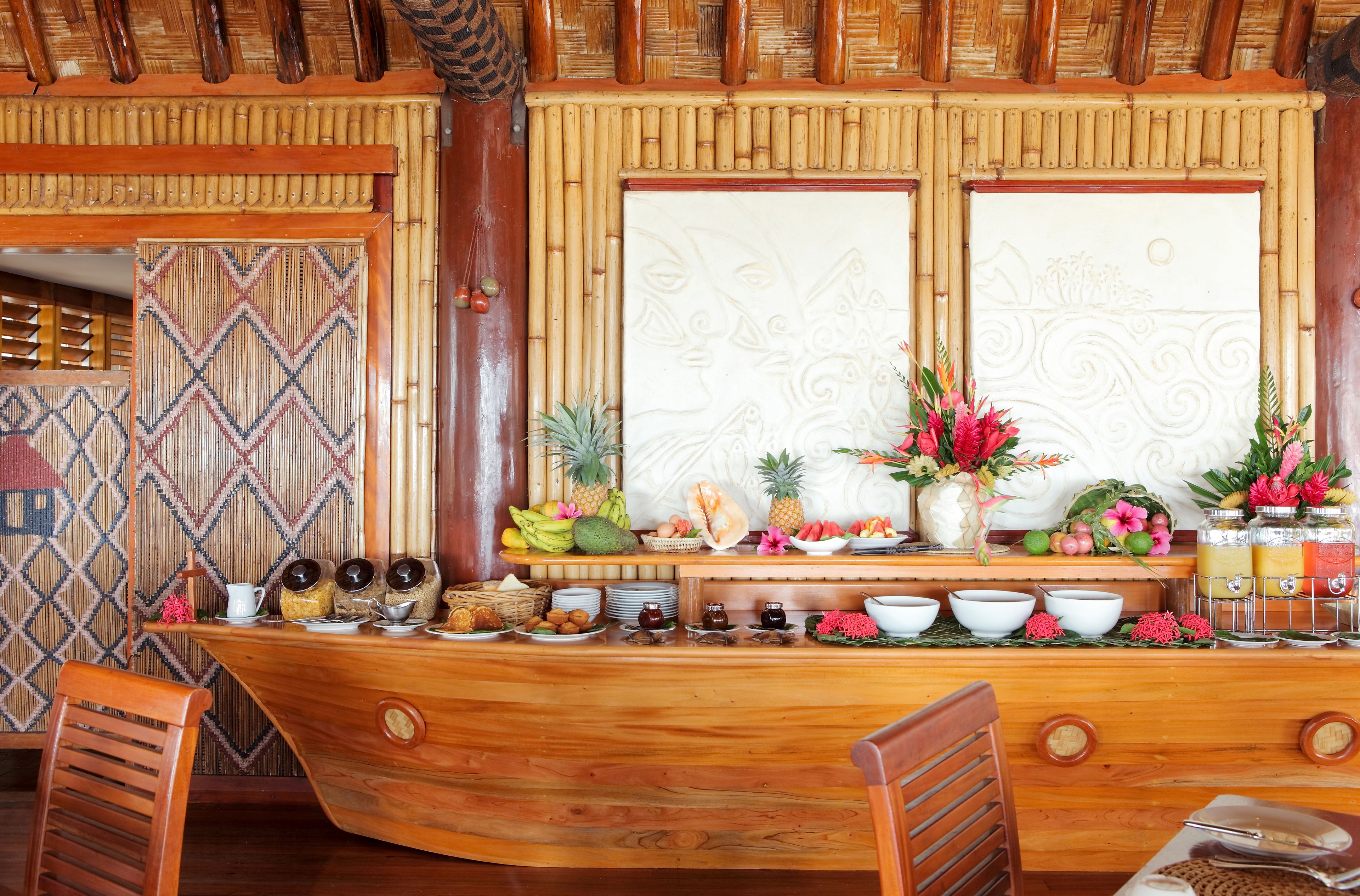 daily buffet breakfast (fjd 42 per person)