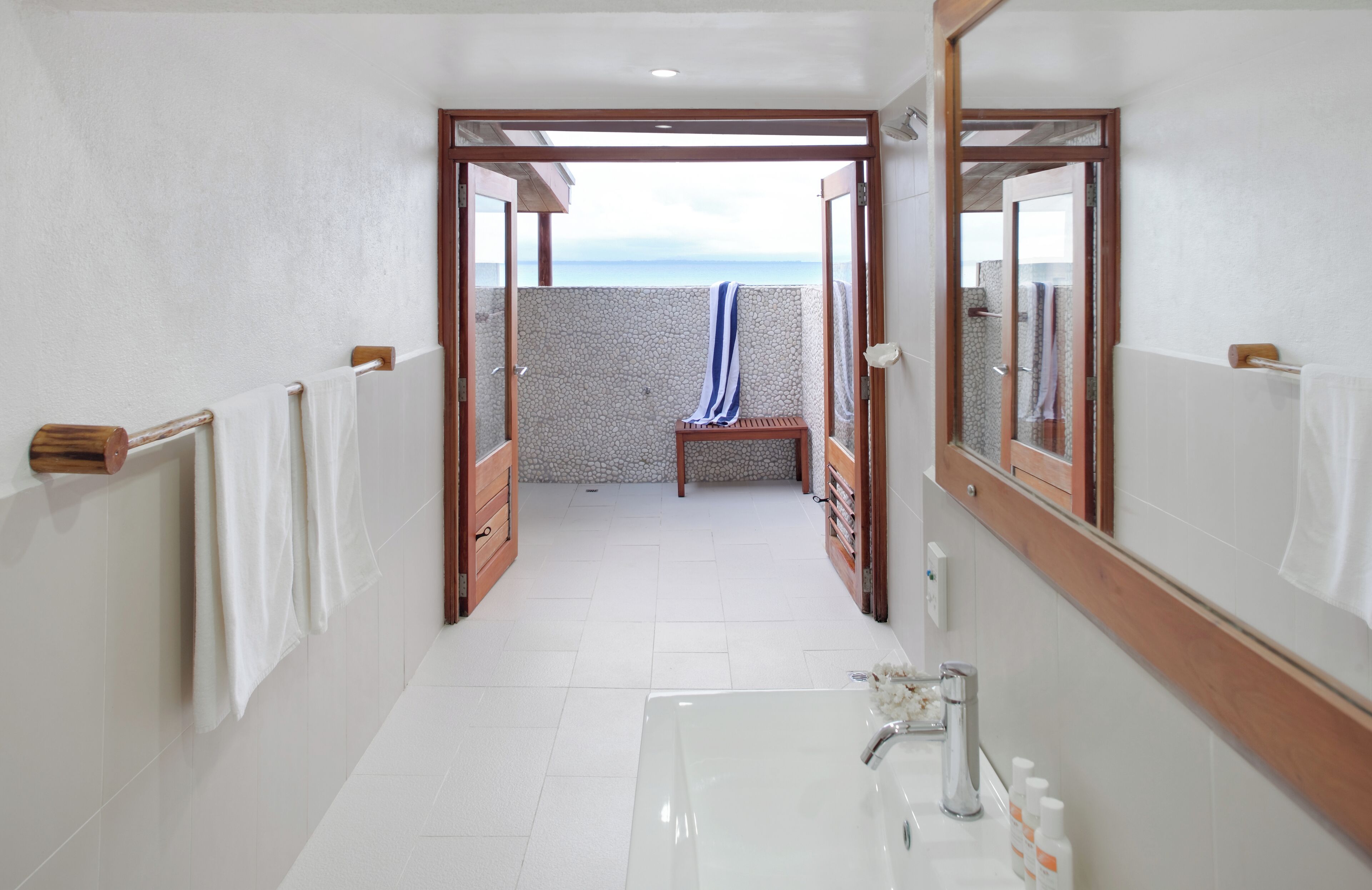 premium bungalow, ocean view, beachfront | bathroom | shower, free toiletries, hair dryer, towels