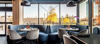 Crowne Plaza Moncton-Downtown by IHG