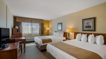 In-room safe, laptop workspace, iron/ironing board, WiFi