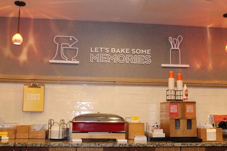 Free daily on-the-go breakfast