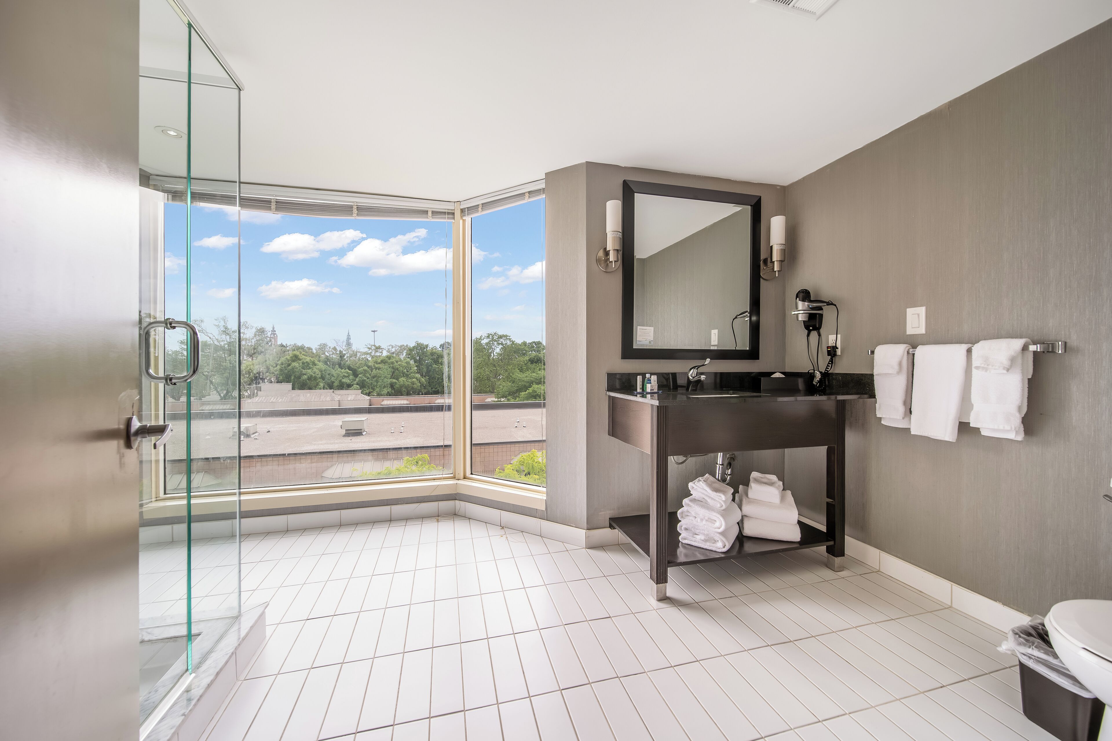 Foto - Ramada Plaza by Wyndham Niagara Falls