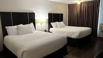 Room, 2 Queen Beds, Non Smoking (Pet Friendly)