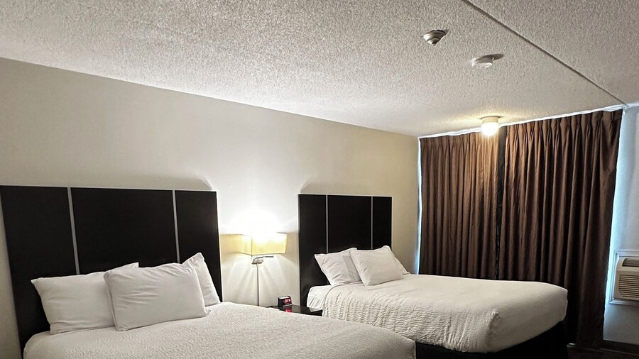 Ramada Plaza by Wyndham Niagara Falls