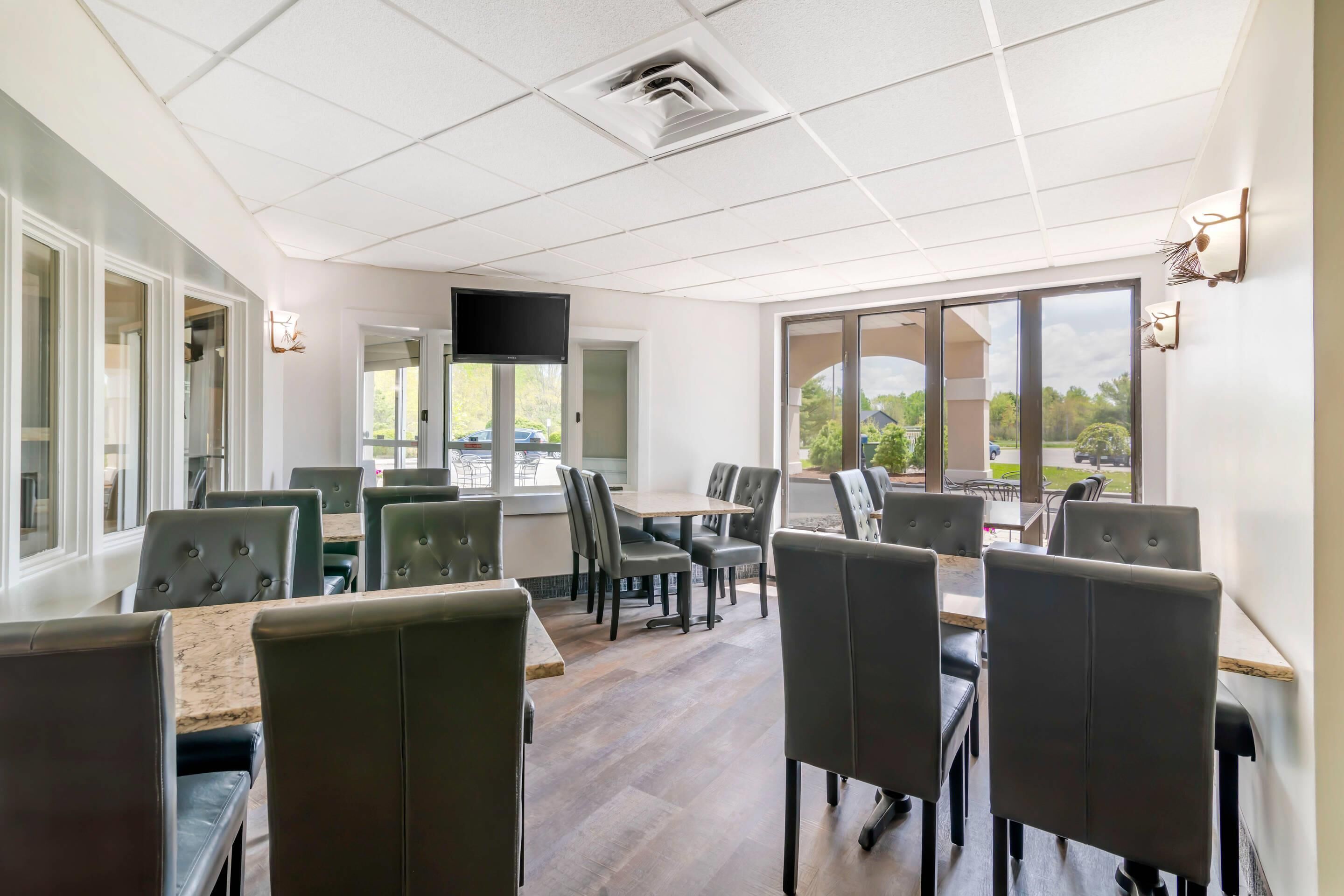 Desayuno de autoservicio incluido todos los días