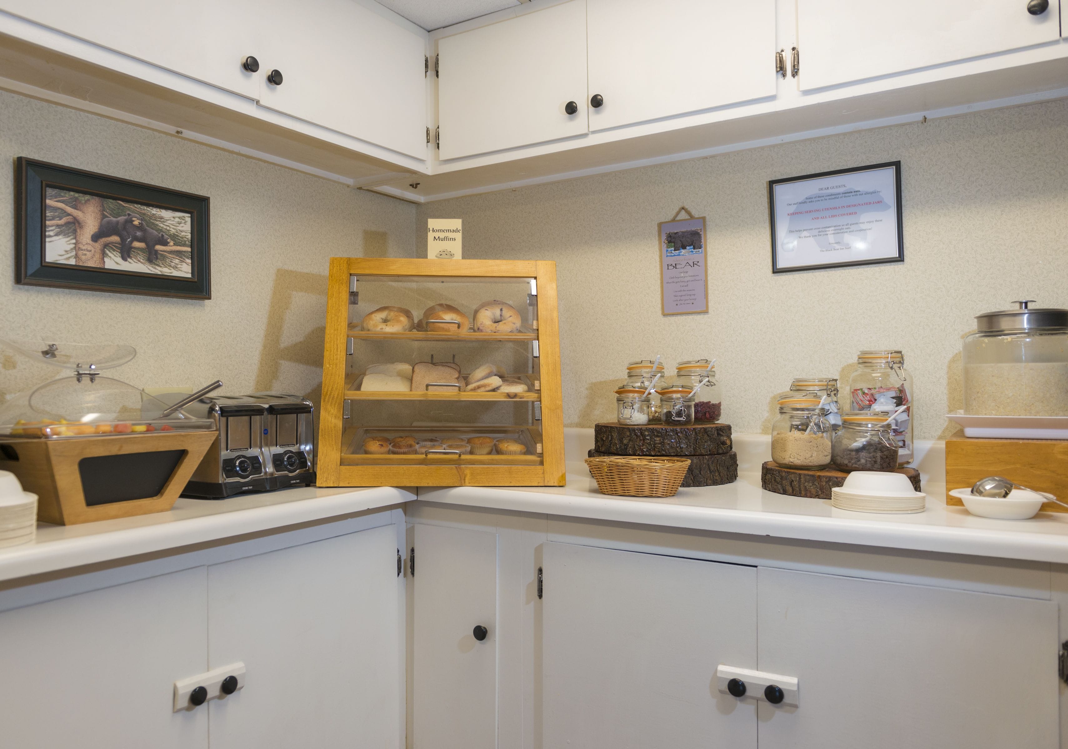 free daily self-service breakfast