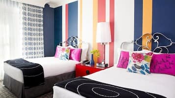 Roupas de cama premium, edredons de pluma, camas com colchões pillow-top