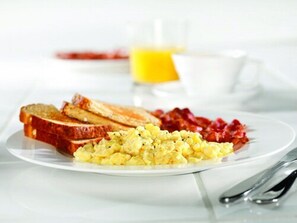 Free daily on-the-go breakfast 