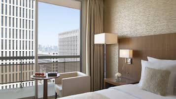 Minibar, in-room safe, individually furnished, desk