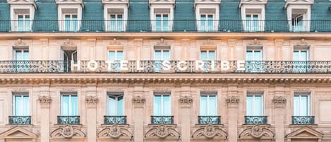 Facciata della struttura