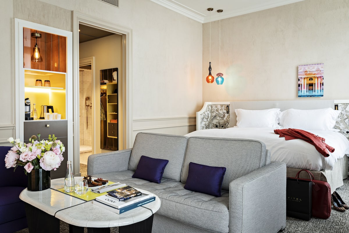 Junior Suite, 1 King or Queen Size Bed and Sofabed, Lounge Area, Scribe Street View | Premium bedding, down comforters, pillowtop beds, minibar