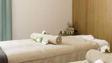 Behandelingskamers voor koppels, lichaamsbehandelingen, body scrubs
