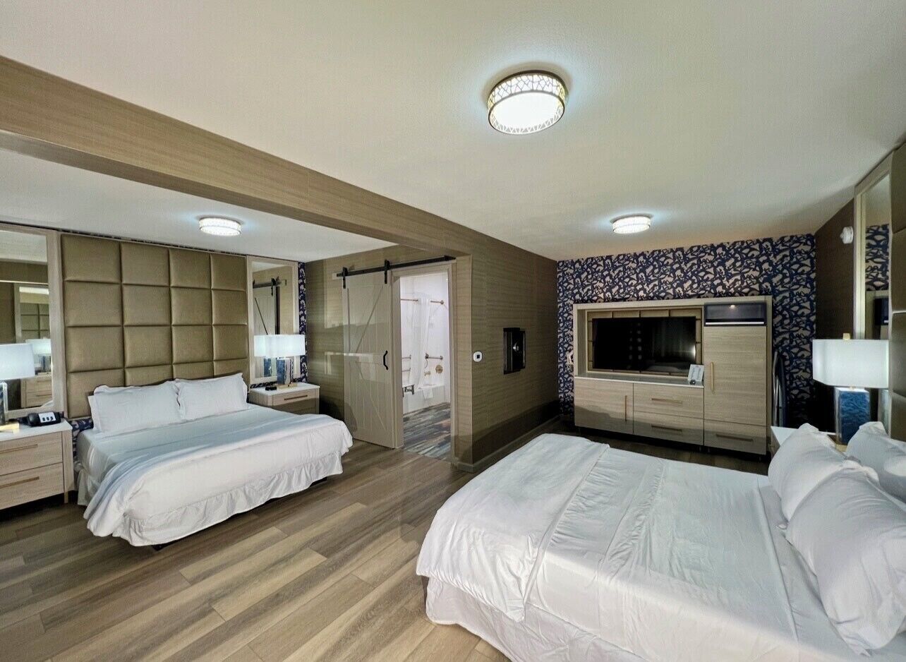 Literie de qualité supérieure, couette en duvet d'oie, bureau