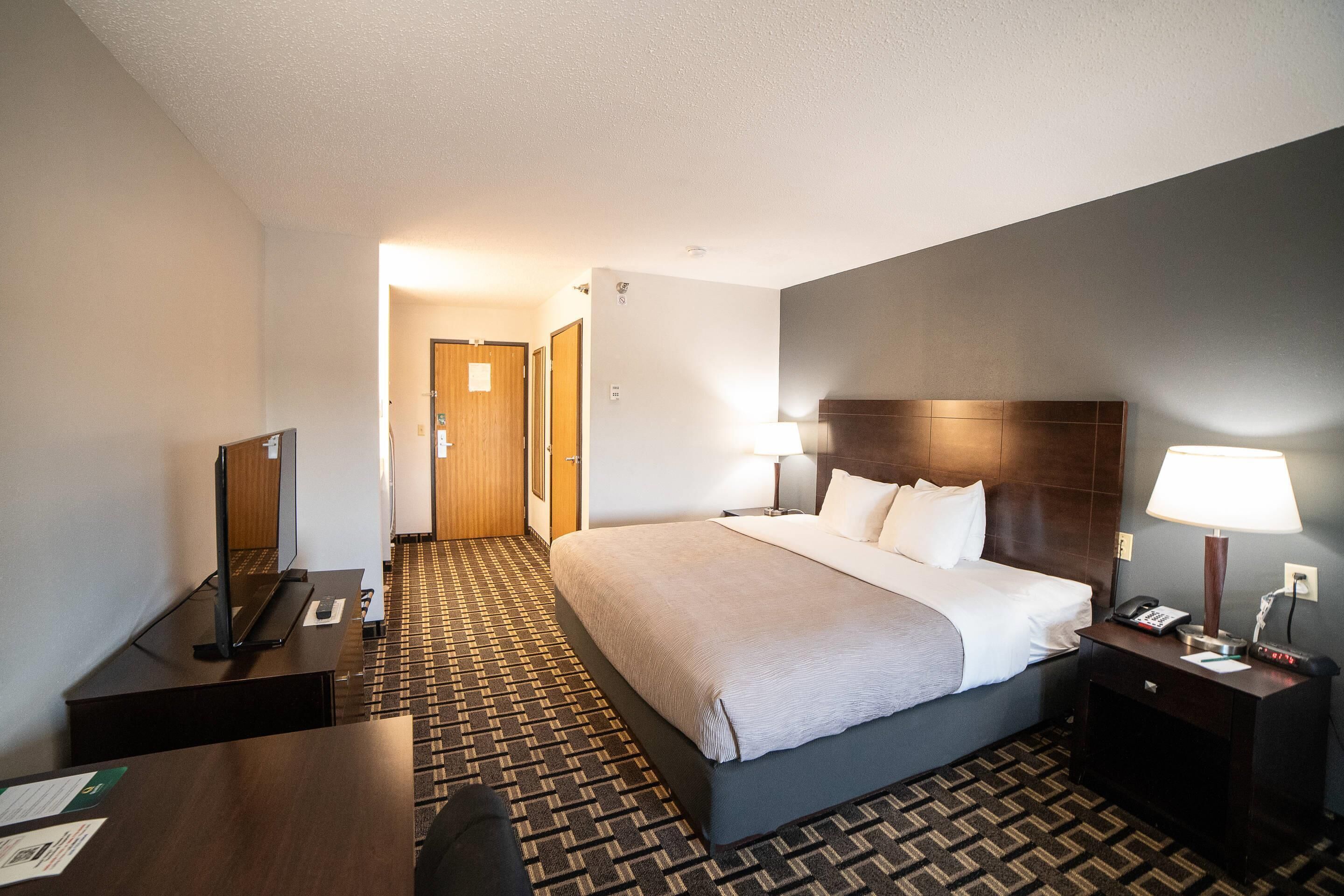 Premium bedding, pillowtop beds, desk, blackout drapes
