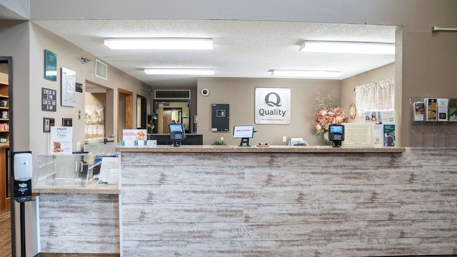 Quality Inn & Suites Watertown near Prairie Lakes Ice Arena