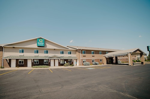 Quality Inn & Suites Watertown near Prairie Lakes Ice Arena