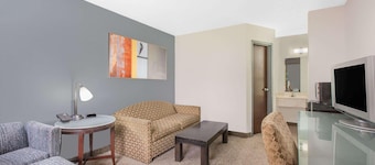 Days Inn by Wyndham Benton