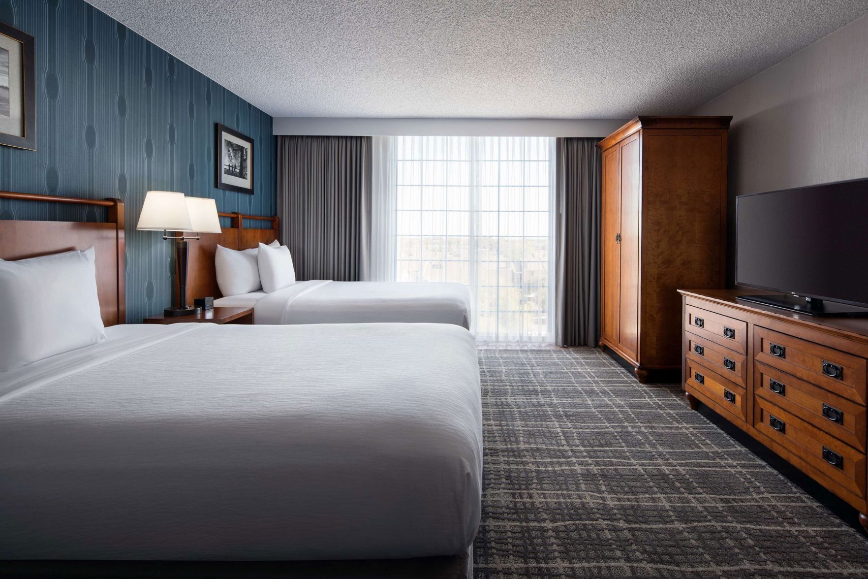 In-room safe, desk, laptop workspace, iron/ironing board