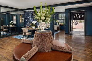 Lobby - The William Fell Baltimore, Tapestry Collection by Hilton (Baltimore)