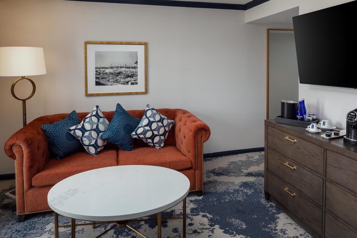 Suite, 1 Bedroom (Parlor) | Living area | Flat-screen TV, pay movies