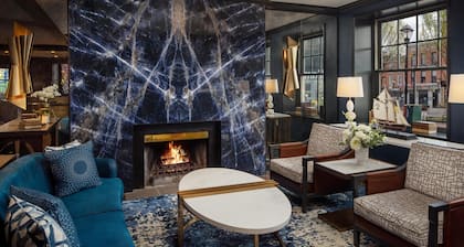 The William Fell Baltimore, Tapestry Collection by Hilton