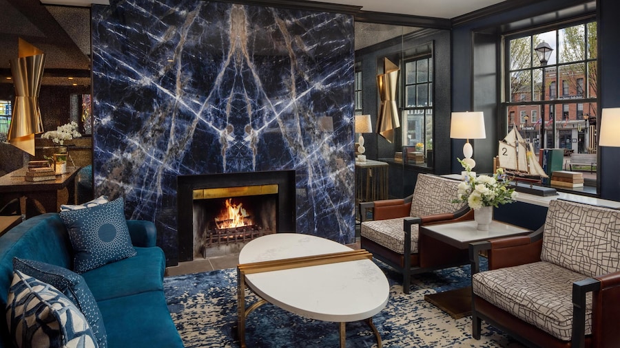 The William Fell Baltimore, Tapestry Collection by Hilton