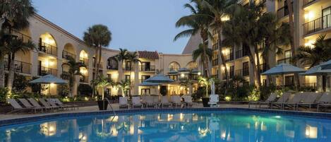 Outdoor pool, pool umbrellas, pool loungers