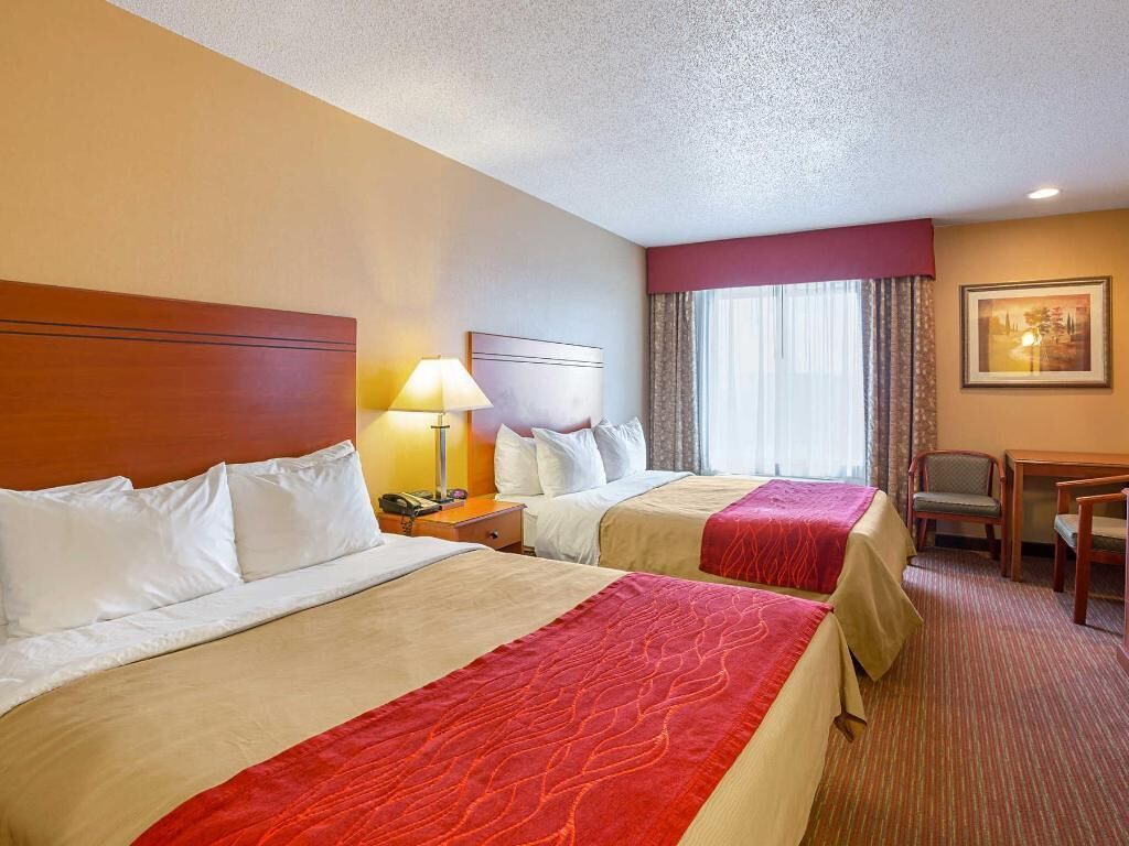 Literie de qualité supérieure, coffres-forts dans les chambres, bureau