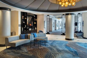 Lobby - Marriott Philadelphia West (Conshohocken)