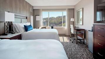 1 غرفة نوم وأغطية فراش متميزة وألحفة محشوة بالريش