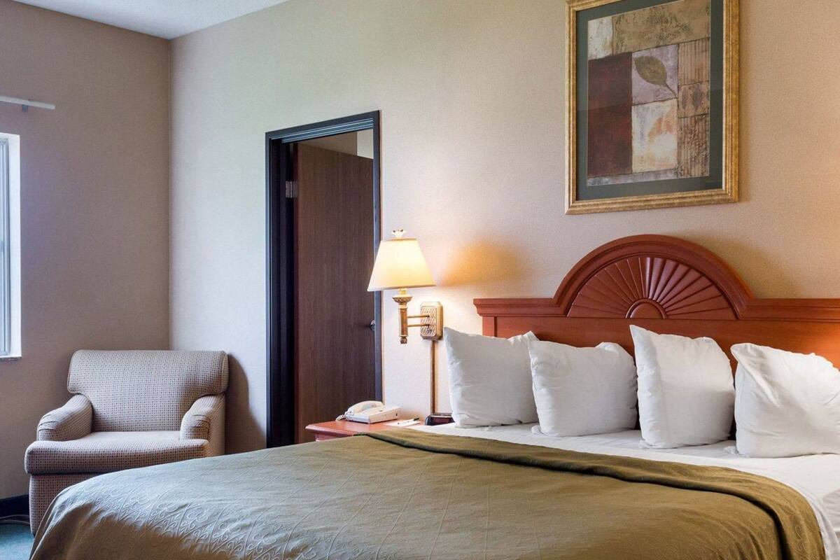 Iron/ironing board, free rollaway beds, free WiFi, bed sheets