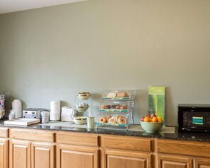 Petit déjeuner continental compris tous les jours