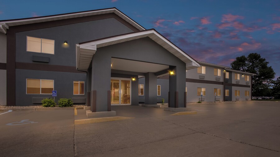 Quality Inn Brookings - University