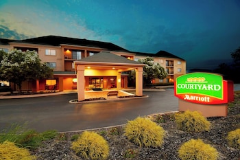 Courtyard by Marriott State College