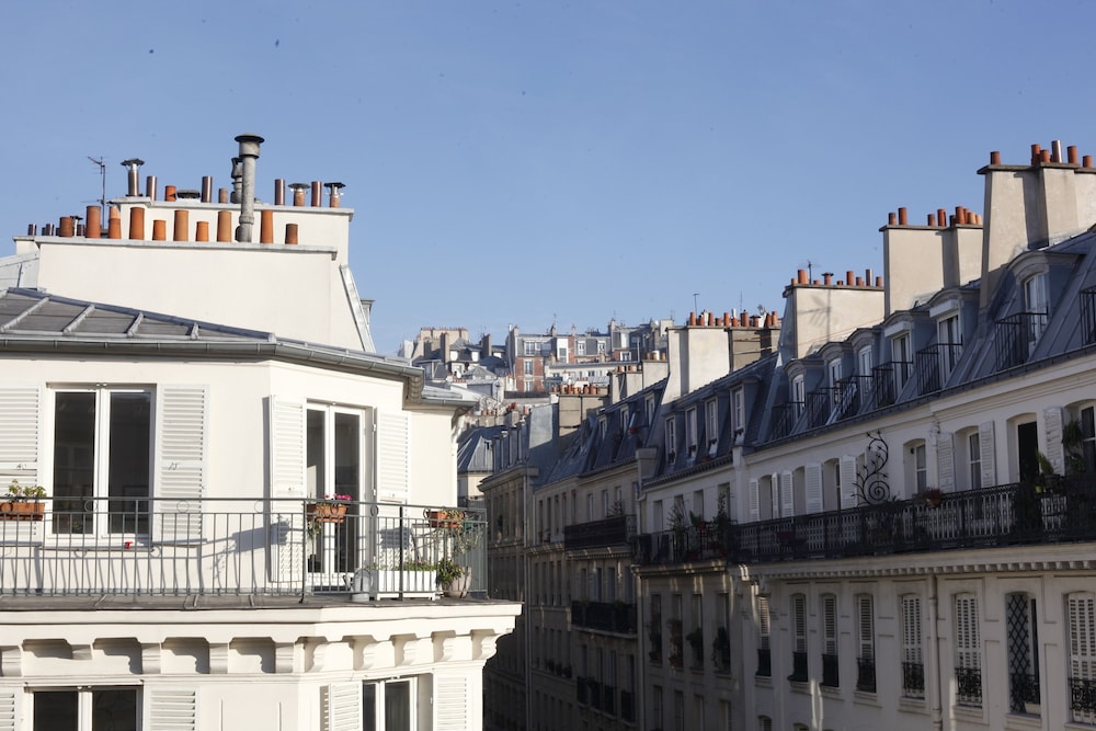 Hôtel BASSS by null